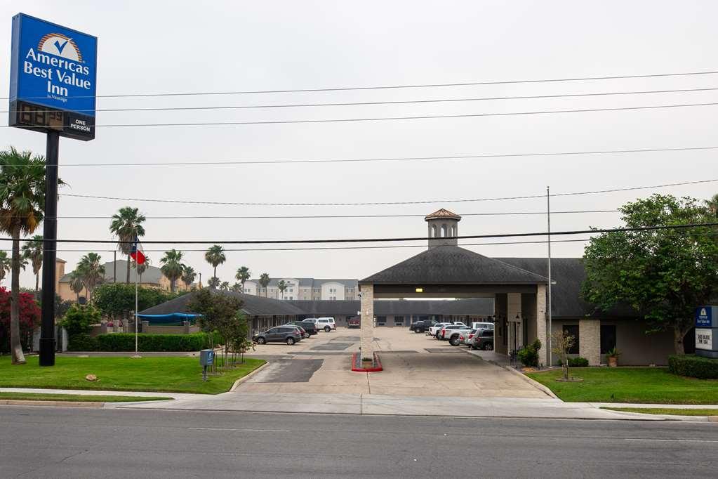 Americas Best Value Inn Harlingen Exterior foto